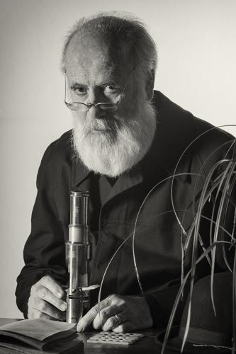 Charles Darwin Look alike